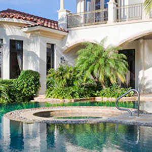 Does the Sarasota Luxury Real Estate Market Have a High Season? thumbnail