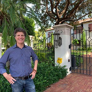 Key Metrics for Evaluating Sarasota’s Real Estate Market thumbnail