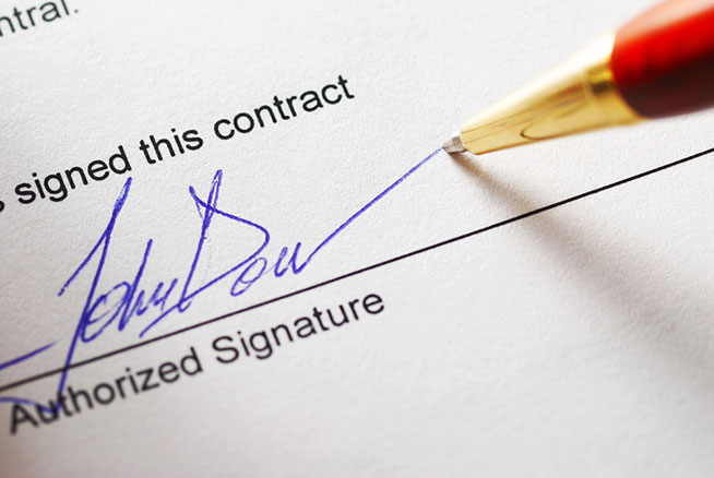 Signing a real estate contract