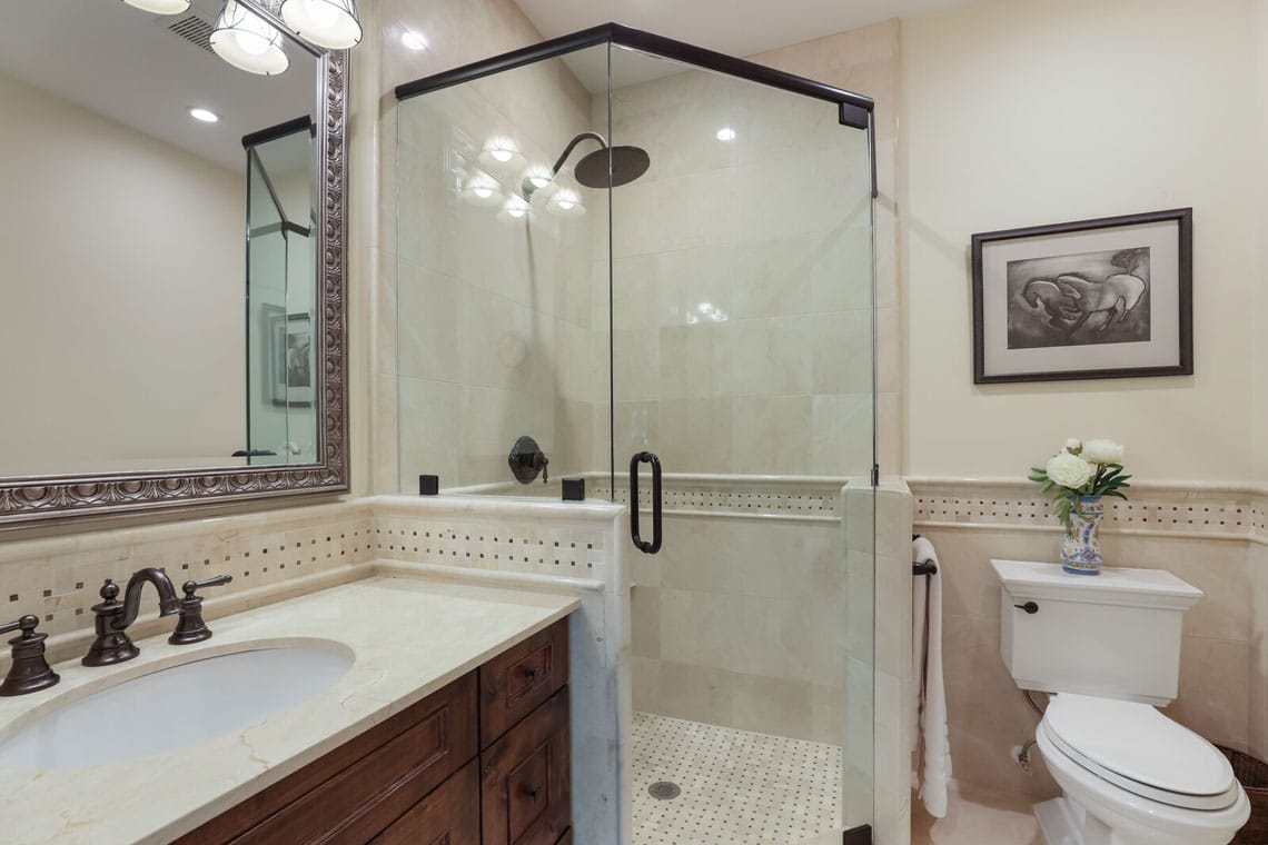749 Freeling Dr Guest Shower